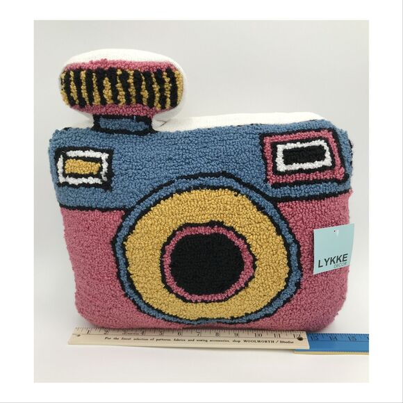 Camera Shaped Punch Needle Decorative Throw Pillow 14x15 Textured Colorful NWT - Picture 7 of 9